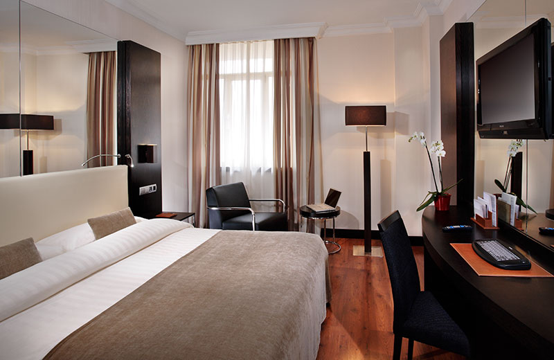 Hotel Granada Saray